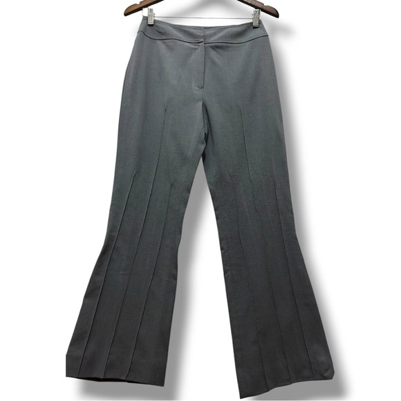308 Juliana Collection | NWOT USA Gray Pleated Flare Dress Pants (Size 2) - Picture 2 of 10